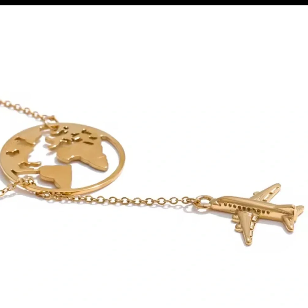 Traveller Airplane Gold World Map Necklace